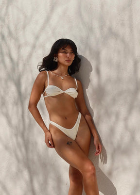 Biquíni Camila Rendado